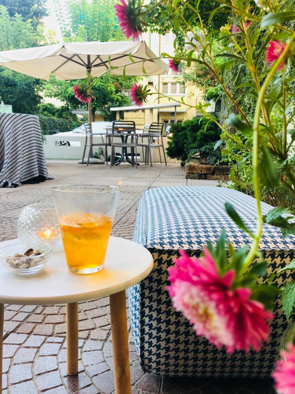Hotel Aplo - Breakfast Experience تّشيرفييا المظهر الخارجي الصورة